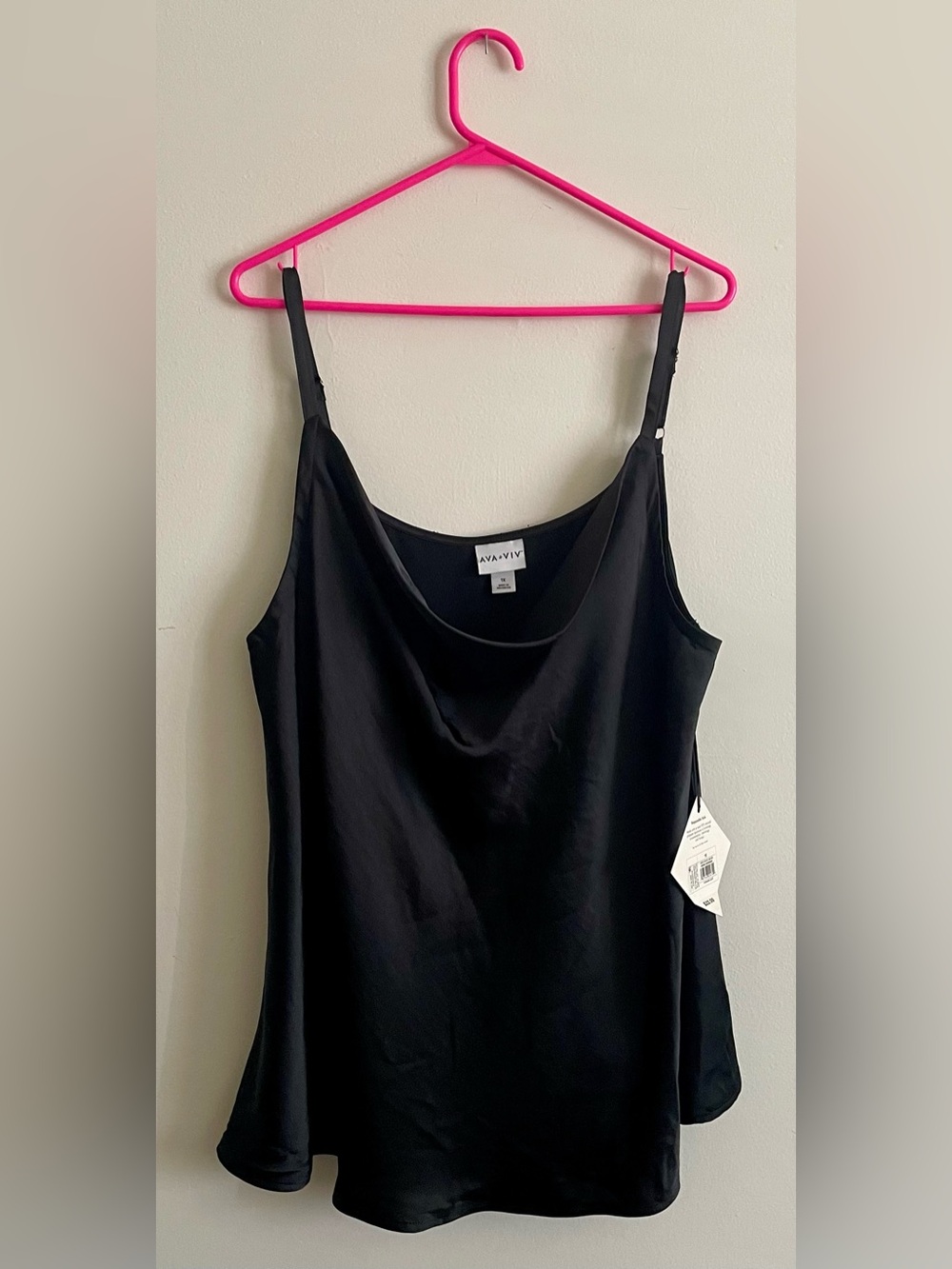 😎 NWT Ava & Viv Black Satin Cowl Neck Camisole Blouse 😎